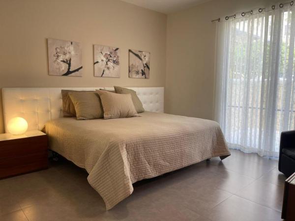 Colonnade At Dadeland, 8395 SW 73rd Ave #409, Glenvar Heights, Florida 33143, image 3