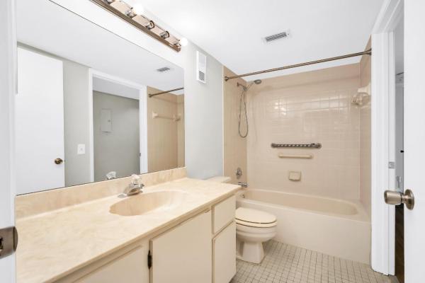 Huntington Lakes 4, 7340 Amberly Ln #109, Delray Beach, Florida 33446, image 1
