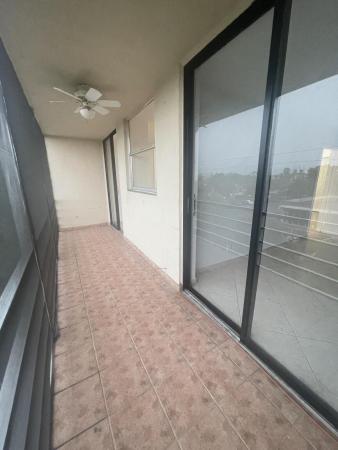 Carlton Bay, 2821 N Miami Beach Blvd #4F, North Miami Beach, Florida 33160, image 1