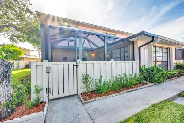 Gulfstream Villas, 1772 Gulfstream Ave #B1, Fort Pierce, Florida 34949, image 1