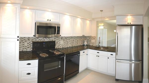 The Pines Of Boca Lago, 9259 Vista Del Lago, Boca Raton, Florida 33428, image 2