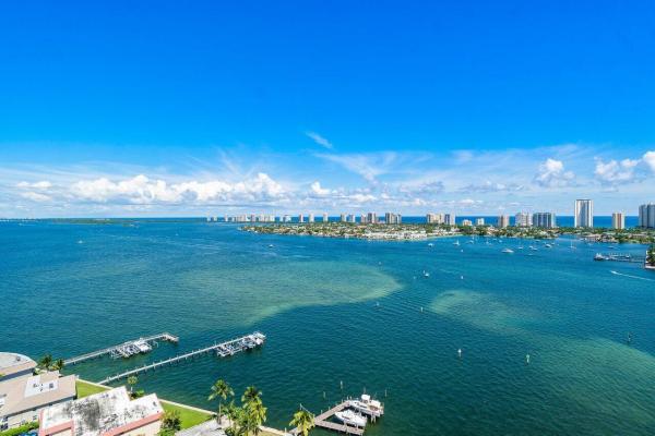 Marina Grande Club & Residences, 2650 Lake Shore Dr #2101, Riviera Beach, Florida 33404, image 2