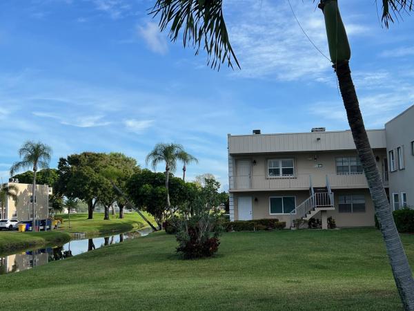 Burgundy At Kings Point, 96 Burgundy B, Delray Beach, Florida 33484, image 2