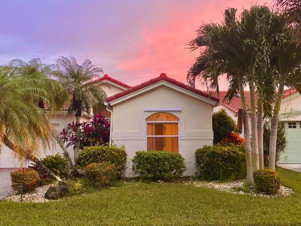Palm Isles, 9895 Harbour Lake Cir, Boynton Beach, Florida 33437, image 2