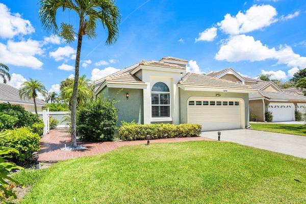Eastpointe Country Club, 13090 Touchstone Pl, Palm Beach Gardens, Florida 33418, image 2