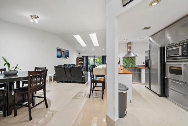 Laurel Club, 4519 Feivel Rd #46, West Palm Beach, Florida 33417, image 1