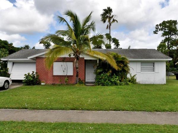 Pinecrest Estates, 3106 Kentucky Ave, Fort Pierce, Florida 34947, image 1