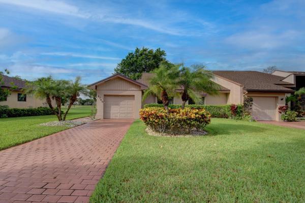 Versailles Court At The Fountains Country Club, 6700 Versailles Ct, Lake Worth, Florida 33467, image 1