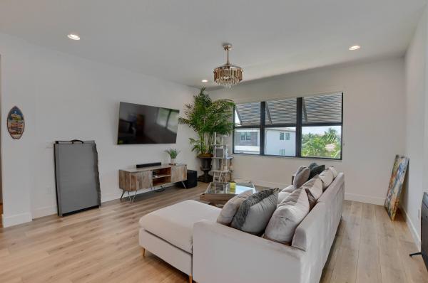 Lotus, 8555 Apple Falls Ln, Boca Raton, Florida 33496, image 1