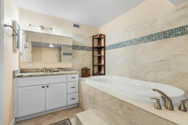 Lake Harbor Cove, 3040 Lake Shore Dr #802, Riviera Beach, Florida 33404, image 1