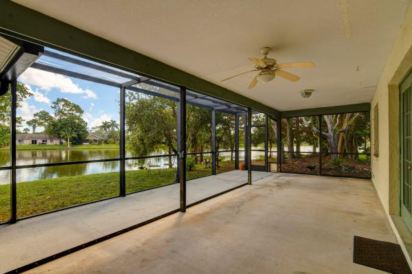 Huntington Woods, 171 Parkwood Dr, Royal Palm Beach, Florida 33411, image 3