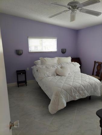 Viburnum At Las Verdes, 5335 Viburnum Cir, Delray Beach, Florida 33484, image 1