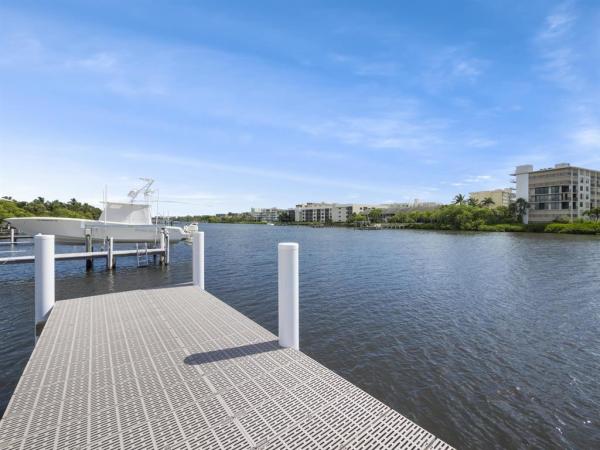 Lake Shores Lantana, 908 N Atlantic Dr, Lantana, Florida 33462, image 1