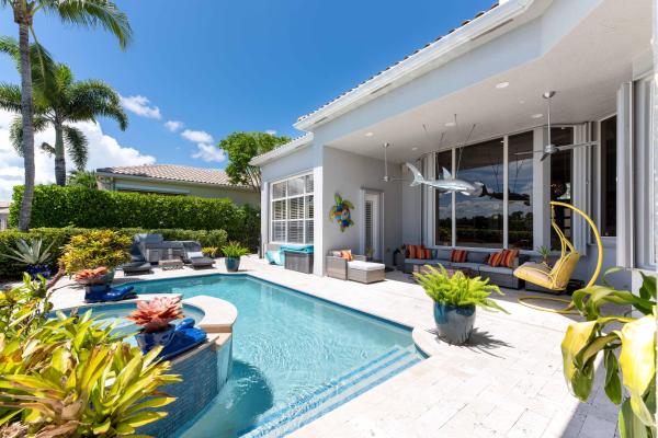 Vizcaya Estates, 213 Via Emilia, Palm Beach Gardens, Florida 33418, image 1