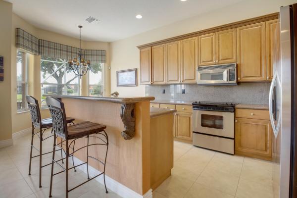Cascade Lakes, 5082 Bleu Lapis Dr, Boynton Beach, Florida 33437, image 2