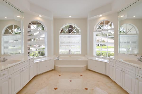 The Estates Of Royal Palm Beach, 150 Kapok Cres, Royal Palm Beach, Florida 33411, image 3