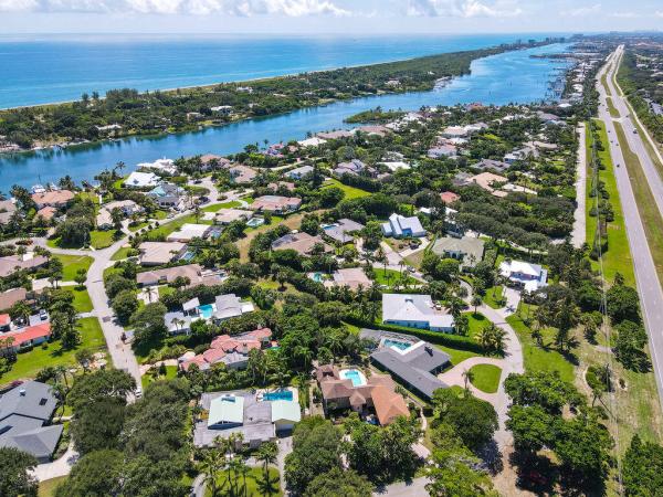 Rolling Hills, 17267 SE Galway Ct, Tequesta, Florida 33469, image 1