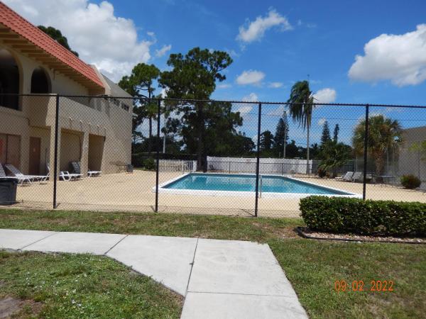 Forest Hill Gardens East, 6120 Forest Hill Blvd #110, West Palm Beach, Florida 33415, image 1