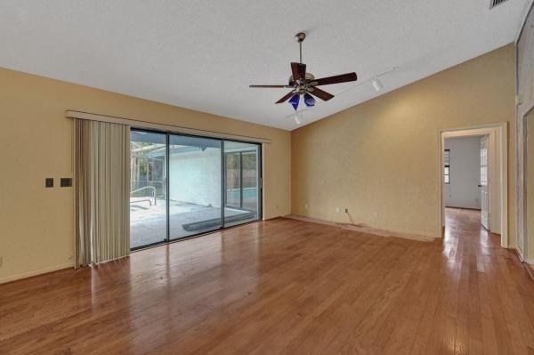 Pinewood Manor Of Wellington, 13916 Ishnala Cir, Wellington, Florida 33414, image 1