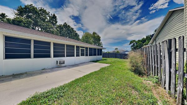 Riverview, 625 SE Walters Terrace Ter, Port St. Lucie, Florida 34983, image 2