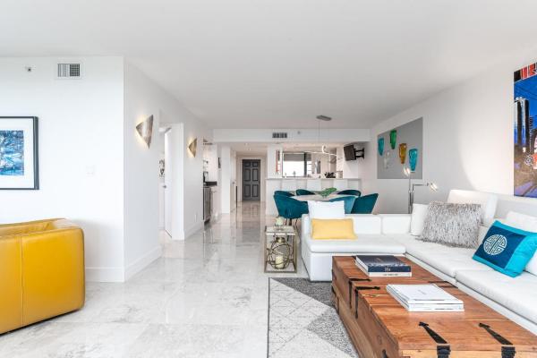 The Glens, 6320 Boca Del Mar Dr #608, Boca Raton, Florida 33433, image 2