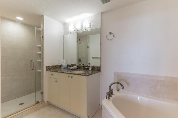 Radius, 1830 Radius Dr #1006, Hollywood, Florida 33020, image 3