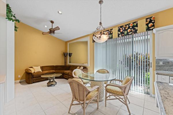 Huntington At Wycliffe, 4438 Hazleton Ln, Lake Worth, Florida 33449, image 2