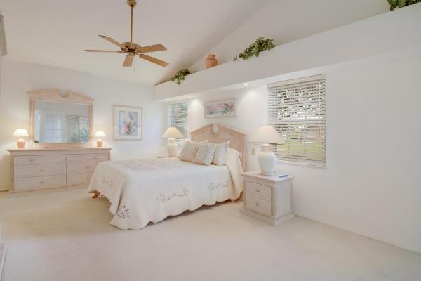 Lakeridge, 6184 Bay Isles Dr, Boynton Beach, Florida 33437, image 2
