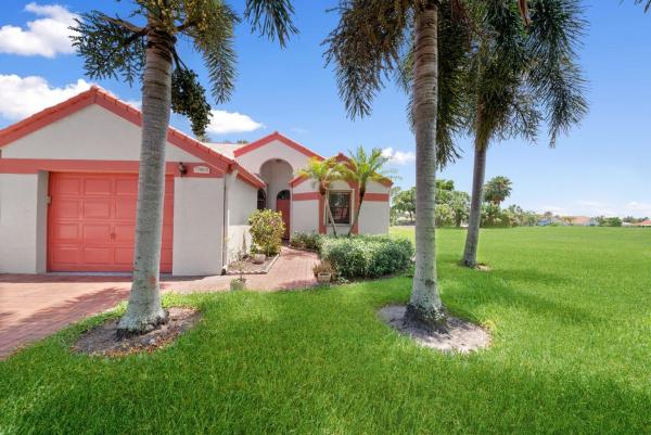 The Lexington Club, 7748 Lexington Club Blvd #B, Delray Beach, Florida 33446, image 3