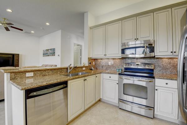 Valencia Pointe, 6881 Watertown Dr, Boynton Beach, Florida 33437, image 3