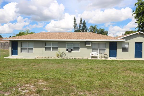 3530 Ramsey Ln, Lake Worth, Florida 33461, image 2