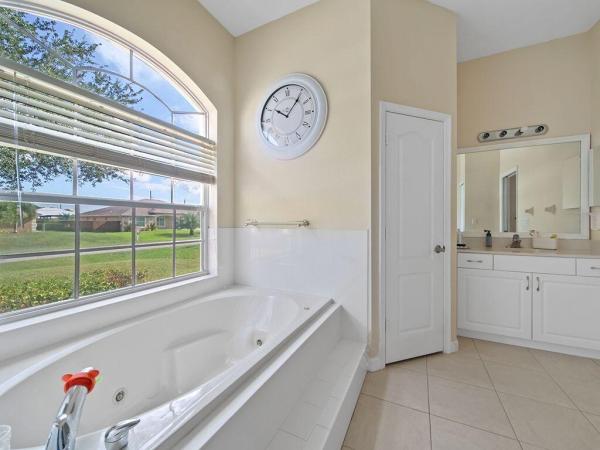 Hidden Oaks, 1050 SW Cornelia Ave, Port St. Lucie, Florida 34953, image 2