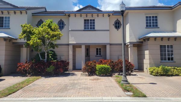 Marsh Harbour, 971 Lucaya Dr, Riviera Beach, Florida 33404, image 3