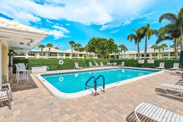 Bobwhite, 3709 Quail Ridge Dr N, Boynton Beach, Florida 33436, image 3