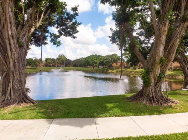Sherwood Lakes, 2119 21st Ln, Greenacres, Florida 33463, image 1