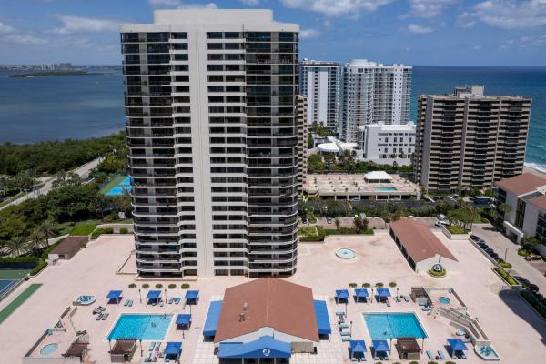 Martinique, 4100 N Ocean Dr #903, Riviera Beach, Florida 33404, image 2