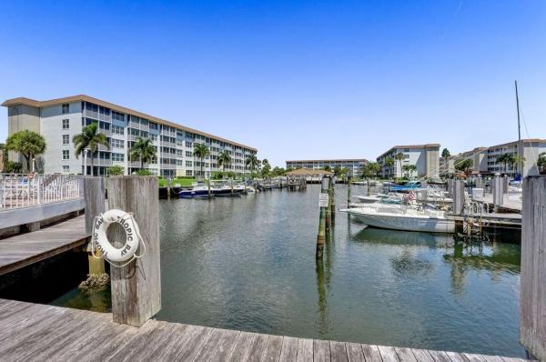Tropic Bay, 901 Gardenia Dr #576, Delray Beach, Florida 33483, image 3