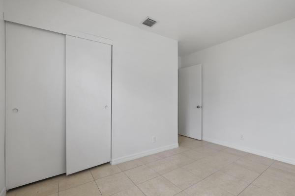 Sky Ranch, 4367 Tellin Ave, West Palm Beach, Florida 33406, image 1
