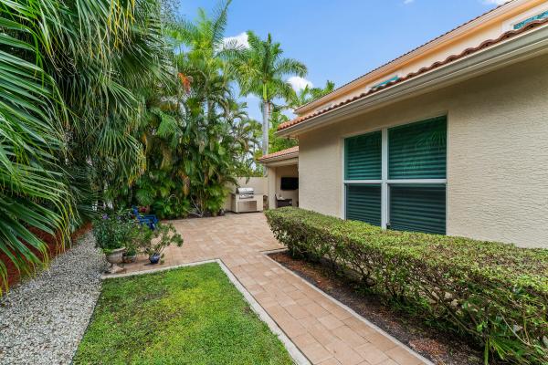 Condado, 136 Casa Grande Ct, Palm Beach Gardens, Florida 33418, image 1