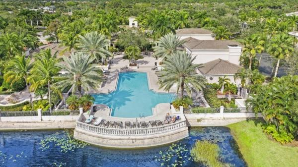 Calabria At San Matera, 3021 Alcazar Pl #301, Palm Beach Gardens, Florida 33410, image 2