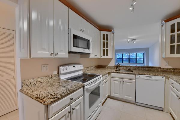 Boca Delray Golf & Country Club, 5020 Golfview Ct #1411, Delray Beach, Florida 33484, image 3