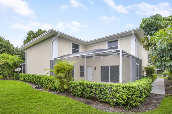 The Pines At Lawnwood, 1536 N Lawnwood Cir #4, Fort Pierce, Florida 34950, image 1