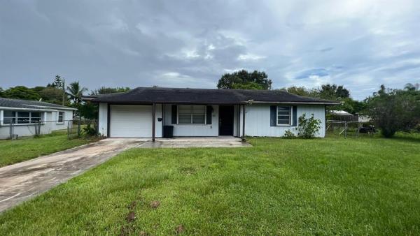 Fleetwood Acres, 2200 Elizabeth Ave, Fort Pierce, Florida 34982, image 1