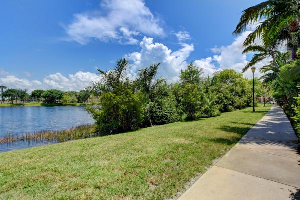Vizcaya Lakes, 1690 Renaissance Commons Blvd #1209, Boynton Beach, Florida 33426, image 1