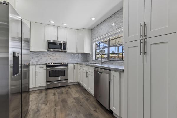 Fern Ridge, 414 SW 8th Ave, Boynton Beach, Florida 33435, image 3