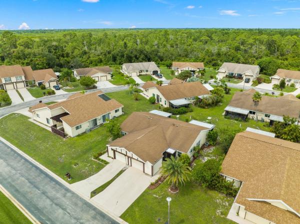 Rivergreen Villas, 1486 SE Larkwood Cir, Port St. Lucie, Florida 34952, image 3