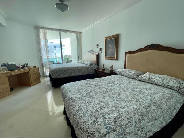 Townsend Place, 550 SE Mizner Blvd #B709, Boca Raton, Florida 33432, image 2