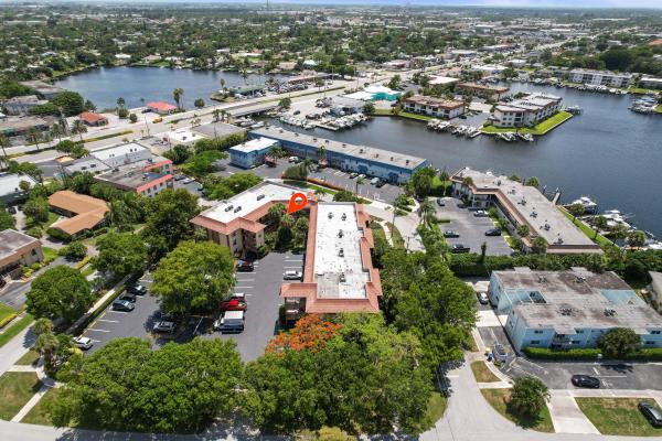 Southwind Circle, 327 Southwind Dr #206, North Palm Beach, Florida 33408, image 1
