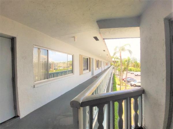 Village Green 4, 2200 Springdale Blvd #315, Palm Springs, Florida 33461, image 1