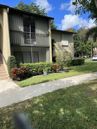 Pine Ridge North 3, 721 Sunny Pine Way #B1, Greenacres, Florida 33415, image 2